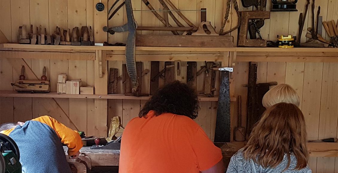 20170711_131600-Snekker-og-smed-Hilde-Widvey