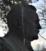 A.B. Aarsten hadde ansvaret for oppføringen av Adminiet på Notodden i 1906. Han er seinere kjent for blant annet å ha tatt initiativ til en folkepark og et idrettsanlegg i Askim. Der er det også oppført en statue av ham (bildet).