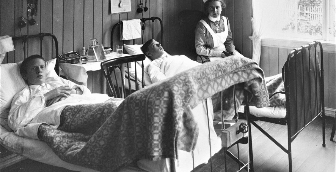 Pasienter på sykehuset på Rjukan. Foto: NIA / Norsk Hydro
