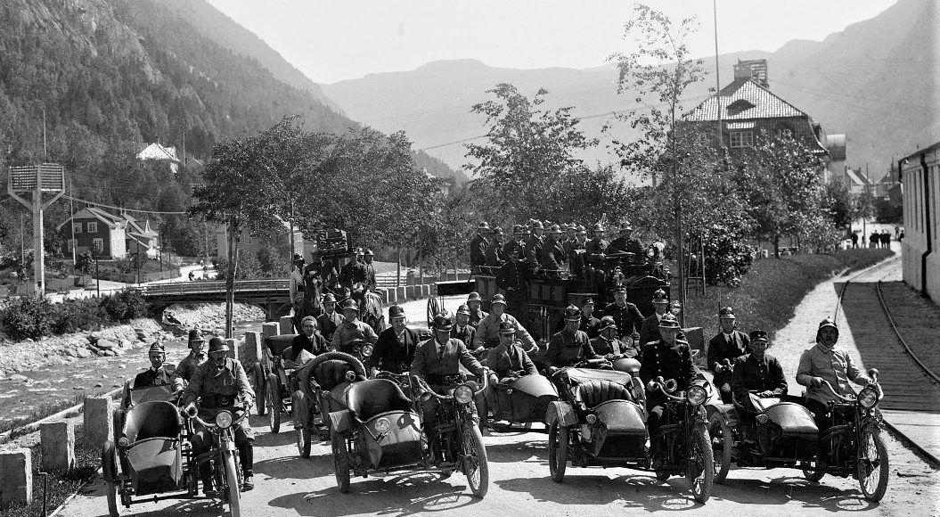 Byens og industriens brannvern var ett på Rjukan. Brannvern ble noe en satset på – etter at professor Birkeland i 1912 påpekte mangler i brannvernet. (Foto: NIA).